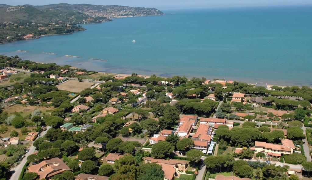 Rta Airone Aparthotel Orbetello Kültér fotó