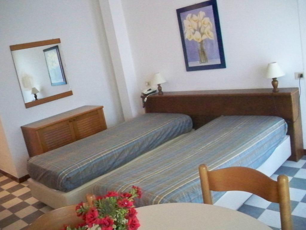 Rta Airone Aparthotel Orbetello Szoba fotó